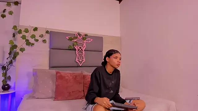 AshleyHill2 — 10 azotes en el culo