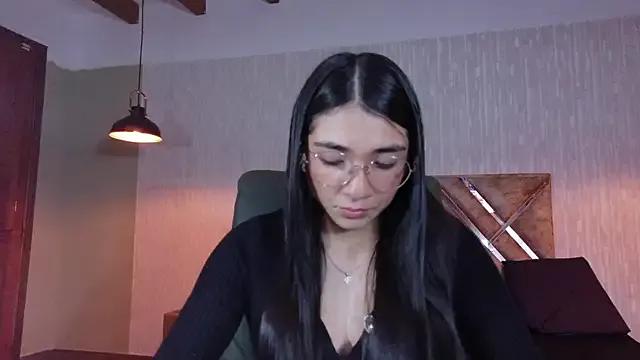 Avatar of Aurora_jones11