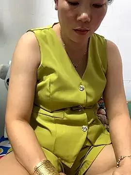 Avatar of Baby-bigtits