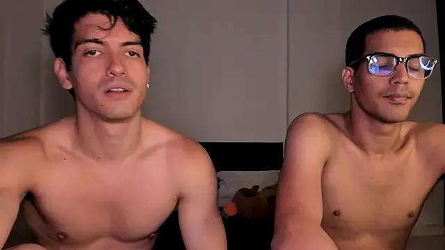 bbbeachboy on StripChat 