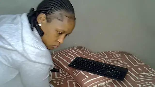 Bellabootie — Make me smile my Love