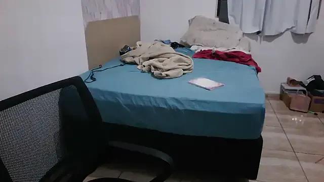 BIADELICIA1 — Enfiar rola e gozar de squirt