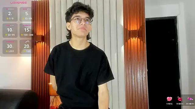 billie_jr on StripChat 