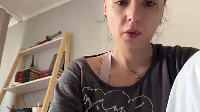 bunnythetailor on StripChat 