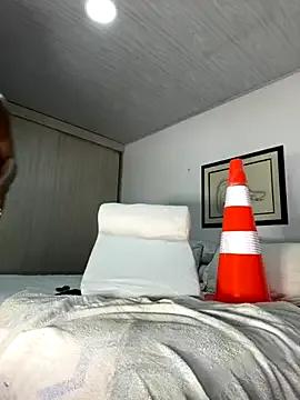 Bustykeyla — make me fuck the safety cone
