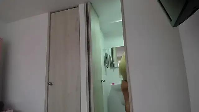 Avatar of candy-sam28