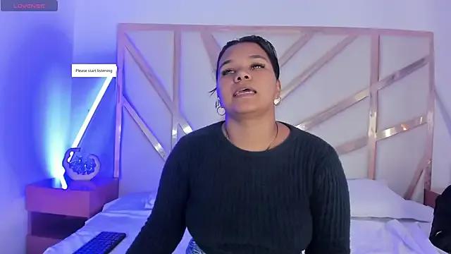 Carolina_Evanss — Freechat on StripChat