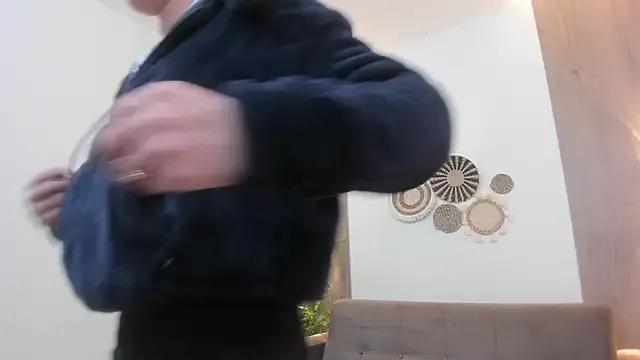 Carolina_hernandez22 — control domi 3min+close pussy