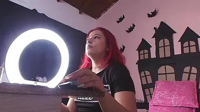 celeste_sea on StripChat 