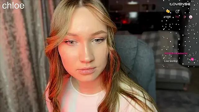 ChloeMillerMeow — More vibration more show