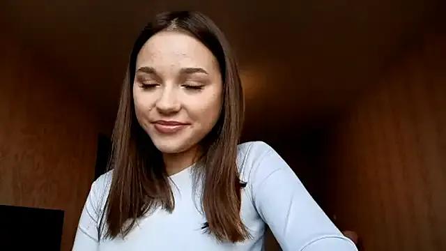 CorinneNewbert — kiss you in cam