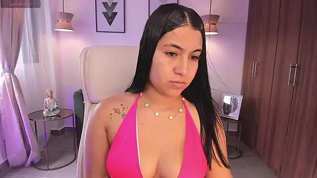 DANDARA_THOM on StripChat 