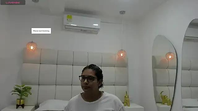 DanielleEvans_ — Come whip my ass