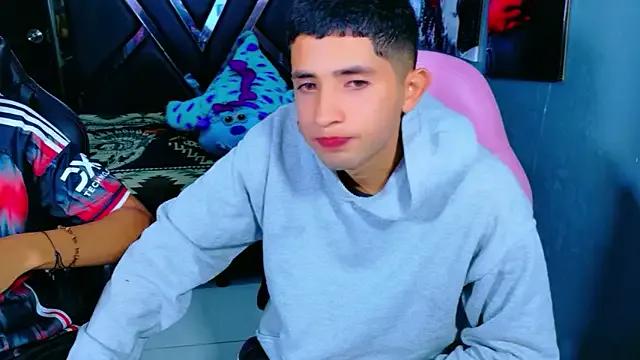 darwinandbrayann — naked sexy dance