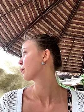 ElliRose on StripChat 