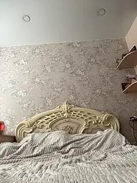 ElliRose on StripChat 