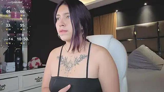 Emily_Roberts9 — full naked