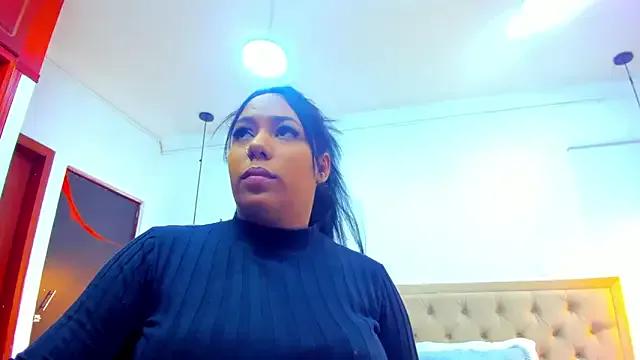 emma_purple_ on StripChat 