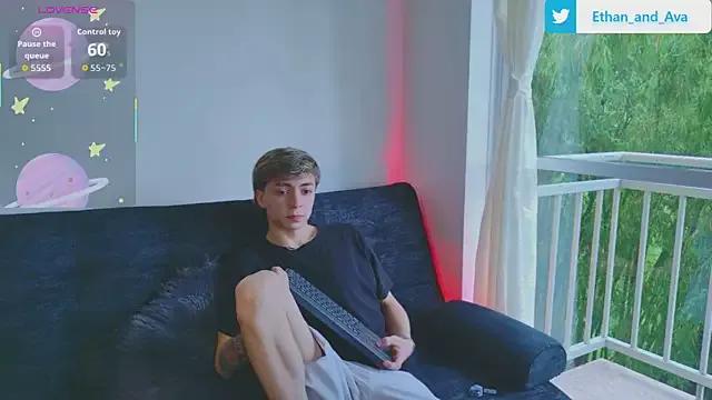 Avatar of ethan_and_ava