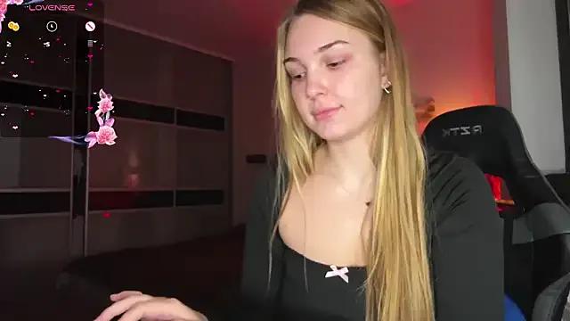 EvaCarter1 — take off shorts