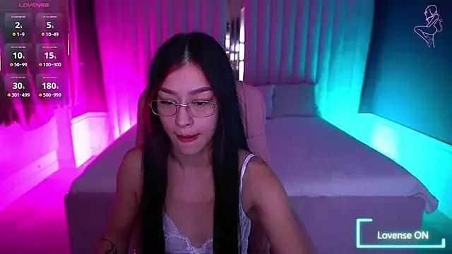 FataleNellie on StripChat 