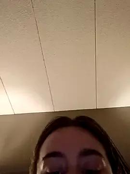 freakylittlebitch69 — -