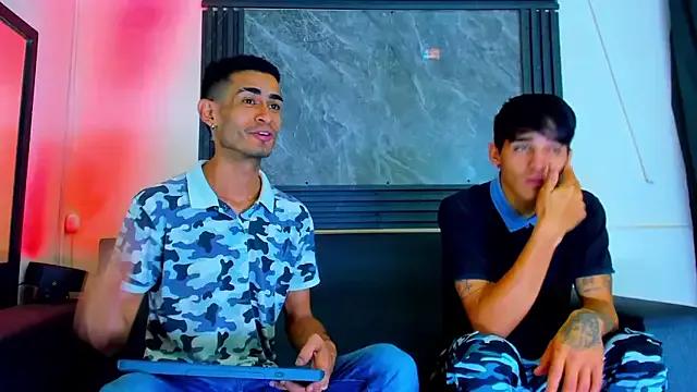 Golldens_Dreamss on StripChat 