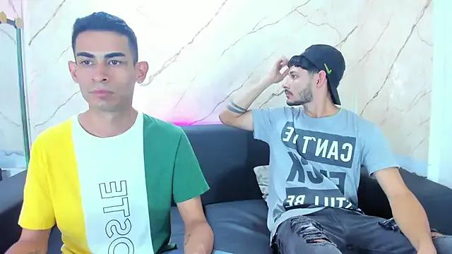 Golldens_Dreamss on StripChat 