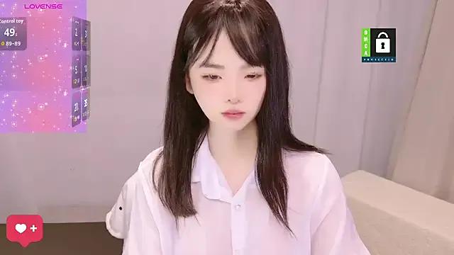 GouGou-111 on StripChat 