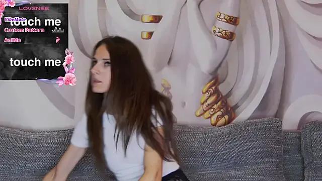 Avatar of hailey_peach