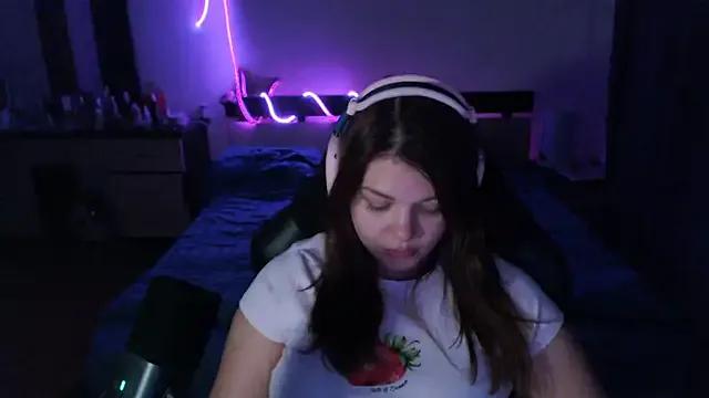 helengilmor on StripChat 