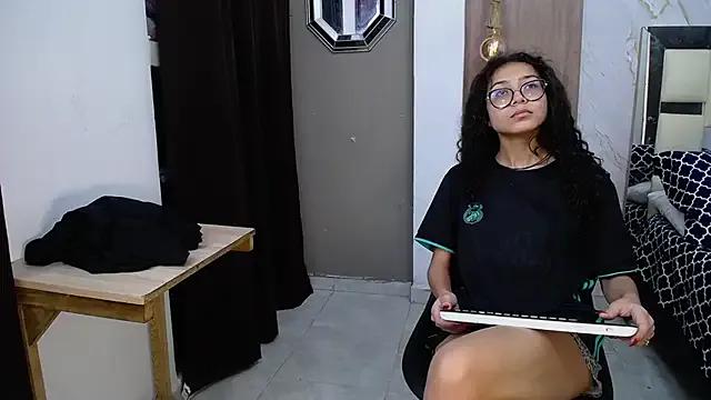 Avatar of honeymoon_12