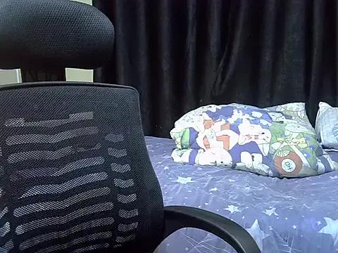 Avatar of Horny-slut_