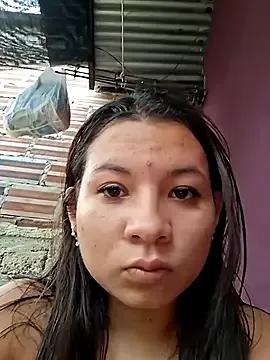 hot-mom22 — SQUIRT IN THE PARK