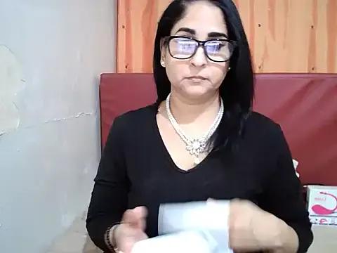 Indiankushy — get me horny vibe my kitty