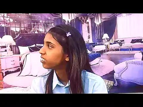 IndianSexySlender on StripChat 