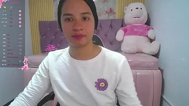 Irina_evans_s1 on StripChat 