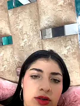 Avatar of Isaa-Sweet