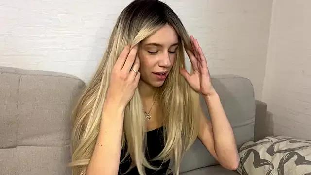 Jill_Vill — tease tits