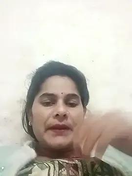 JULEE-740 — Full nude in public