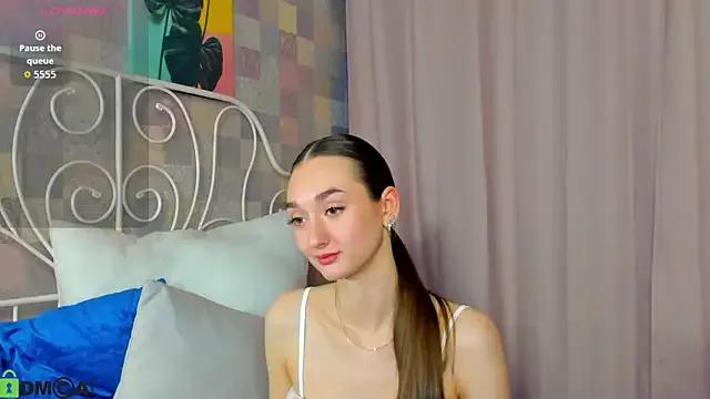 Kelly_Powell — Doggy pose