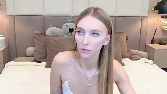 KellyBradford on StripChat 