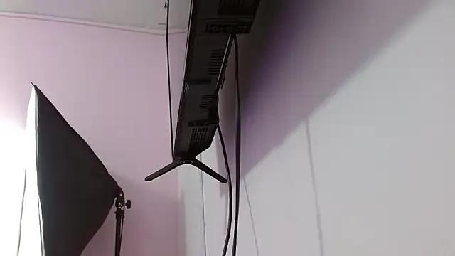 kiity_horny_ on StripChat 