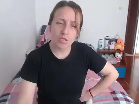 kittykalor09 on StripChat 