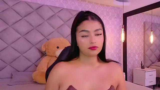 kylerose07 — show tits