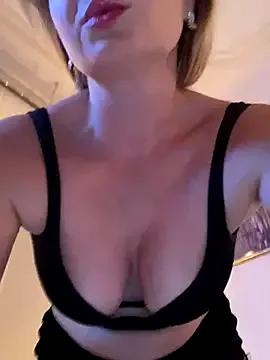 Avatar of Lady__Maria