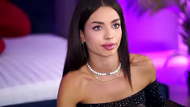 LalaRoze on StripChat 