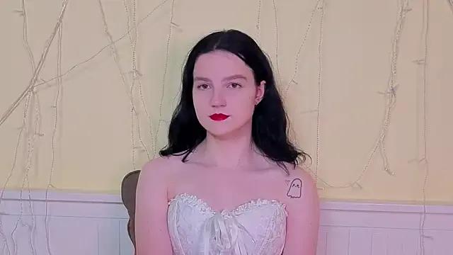 LatinaHuguenin — Freechat on StripChat