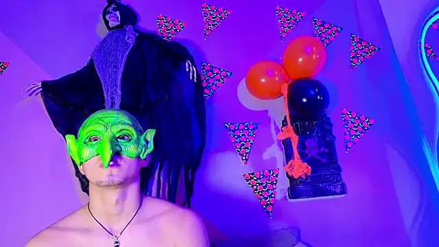 Avatar of Laura_and_Kevin