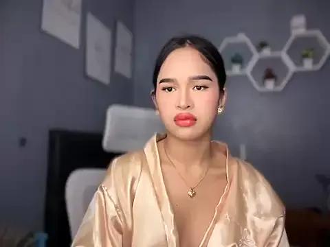 lelasohna on StripChat 